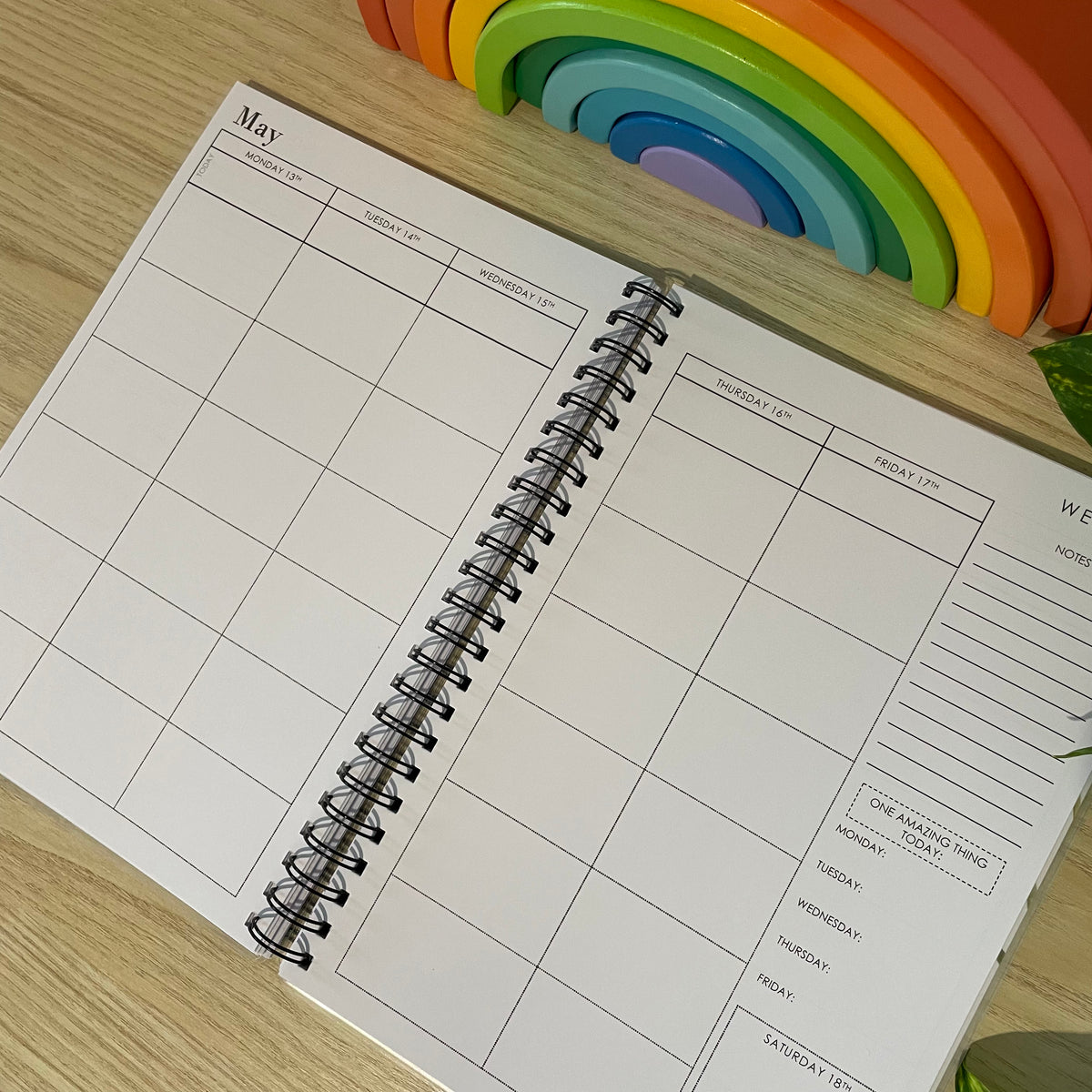 2024 A4 WEEKLY 6 PERIOD VICTORIA DATES TEACHER PLANNER VINTAGE GARDE