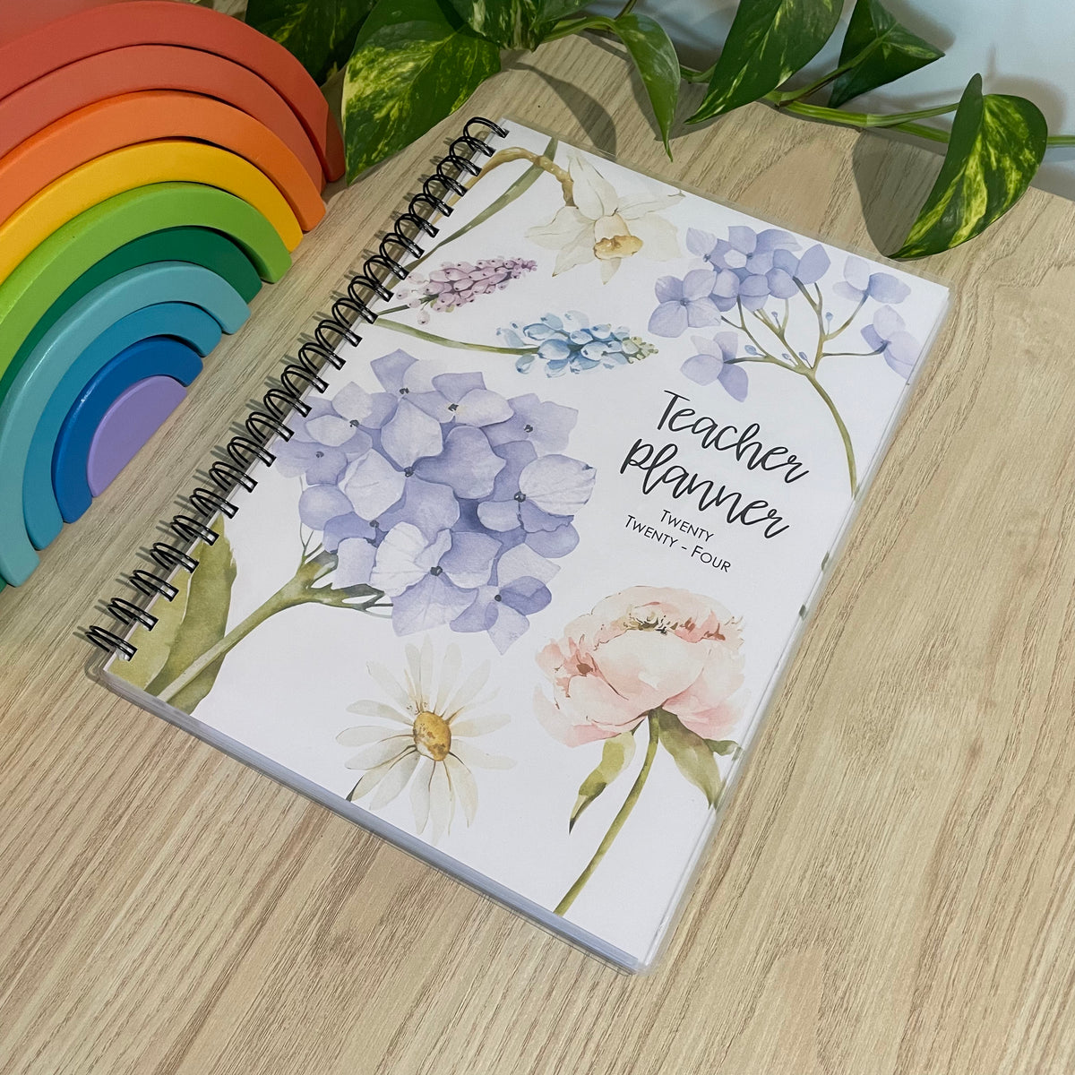 2024 A4 WEEKLY 6 PERIOD VICTORIA DATES TEACHER PLANNER VINTAGE GARDE